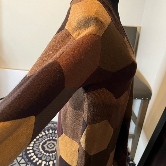 Octagon shaped shades of BROWN - Picture 5 of 7